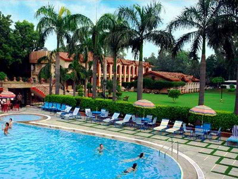 Ashok Country Resort Gurgaon Exterior photo